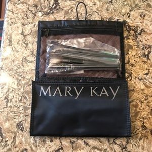 Mary Kay Brush Collection & Makeup Case